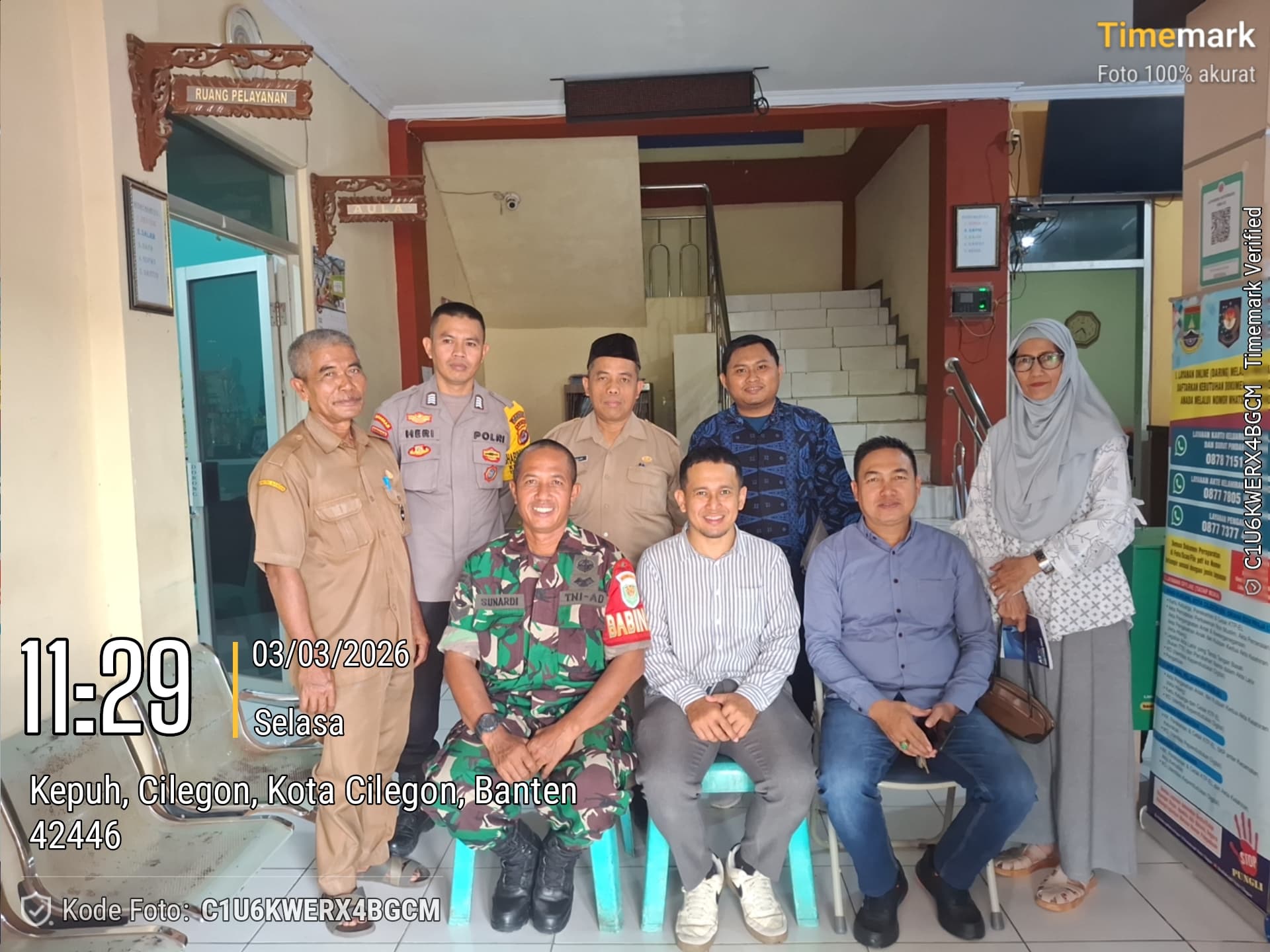 Foto Bersama ketika Kunjungan Koperasi Merah Putih Kelurahan Kepuh
